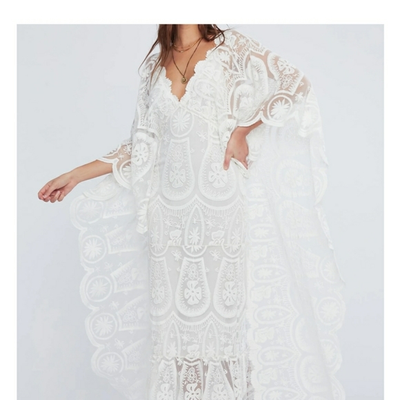 Jen's Pirate Booty Dresses & Skirts - White wedding Swan Song dress